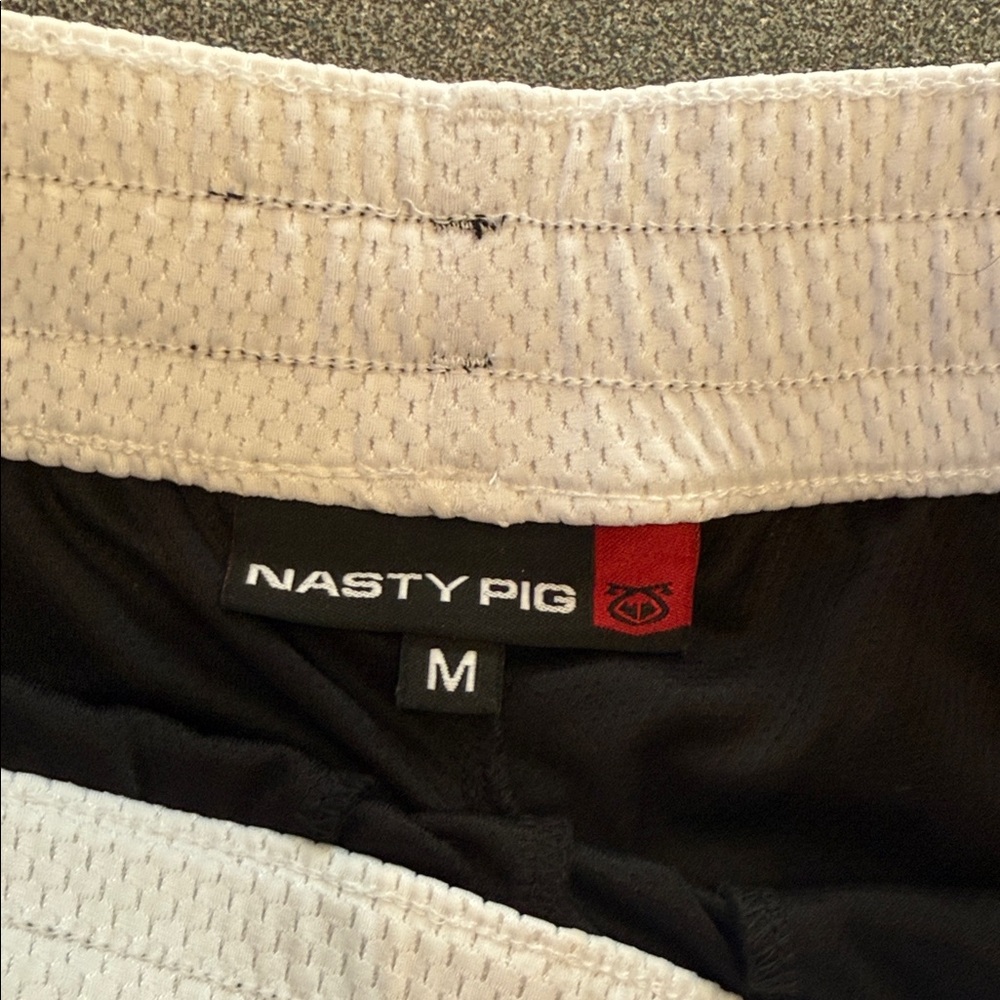 Nasty Pig Rugby Shorts Size Medium - Picture 3 of 5